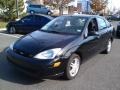 Pitch Black - Focus SE Sedan Photo No. 1