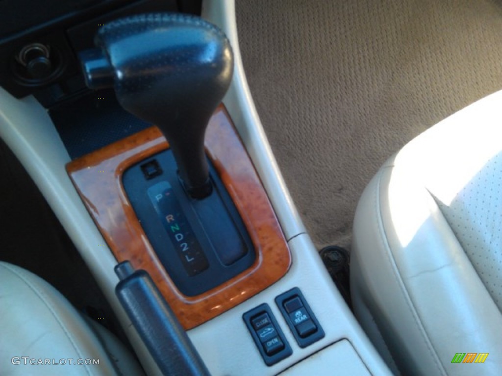 2003 Solara SLE V6 Convertible - Diamond White Pearl / Ivory photo #13