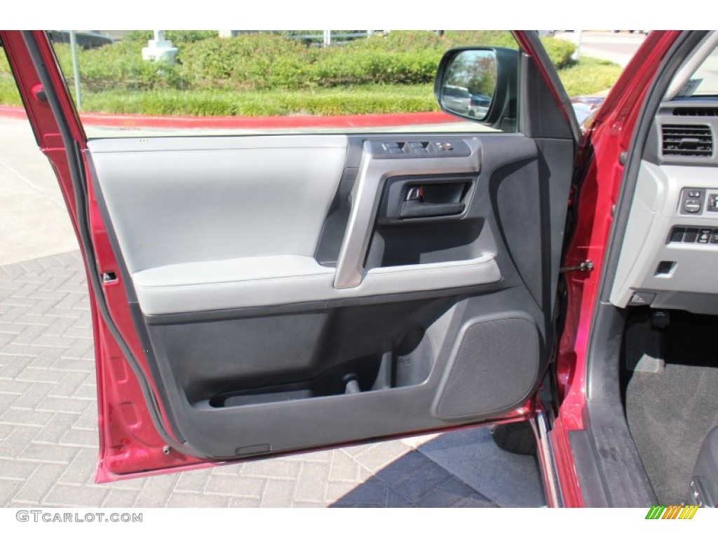 2011 4Runner SR5 4x4 - Salsa Red Pearl / Graphite photo #9