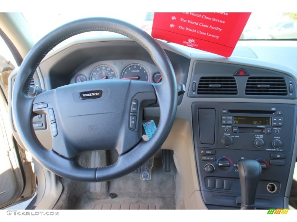 2001 V70 2.4 - Ash Gold Metallic / Beige photo #18