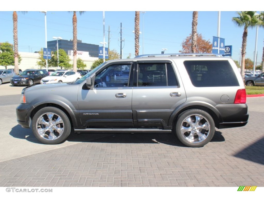 2004 Navigator Luxury - Mineral Grey Metallic / Dove Grey photo #5