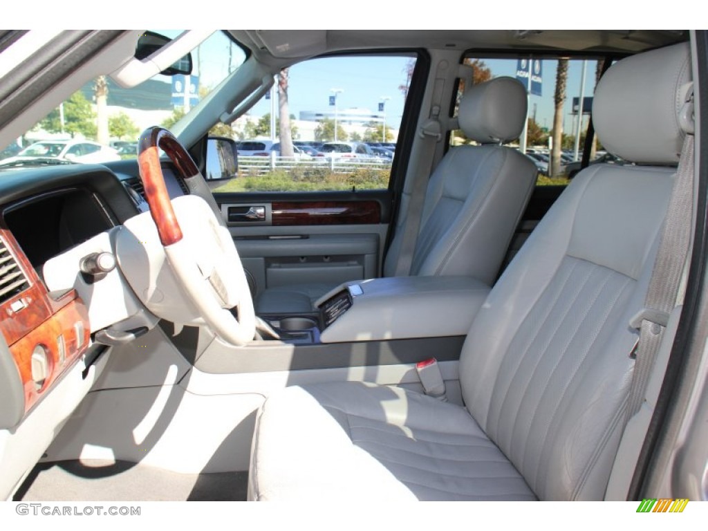 2004 Navigator Luxury - Mineral Grey Metallic / Dove Grey photo #11