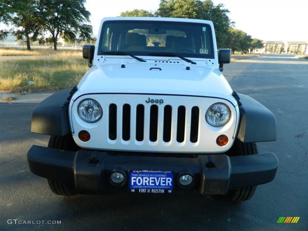 2012 Wrangler Sport 4x4 - Bright White / Black photo #2