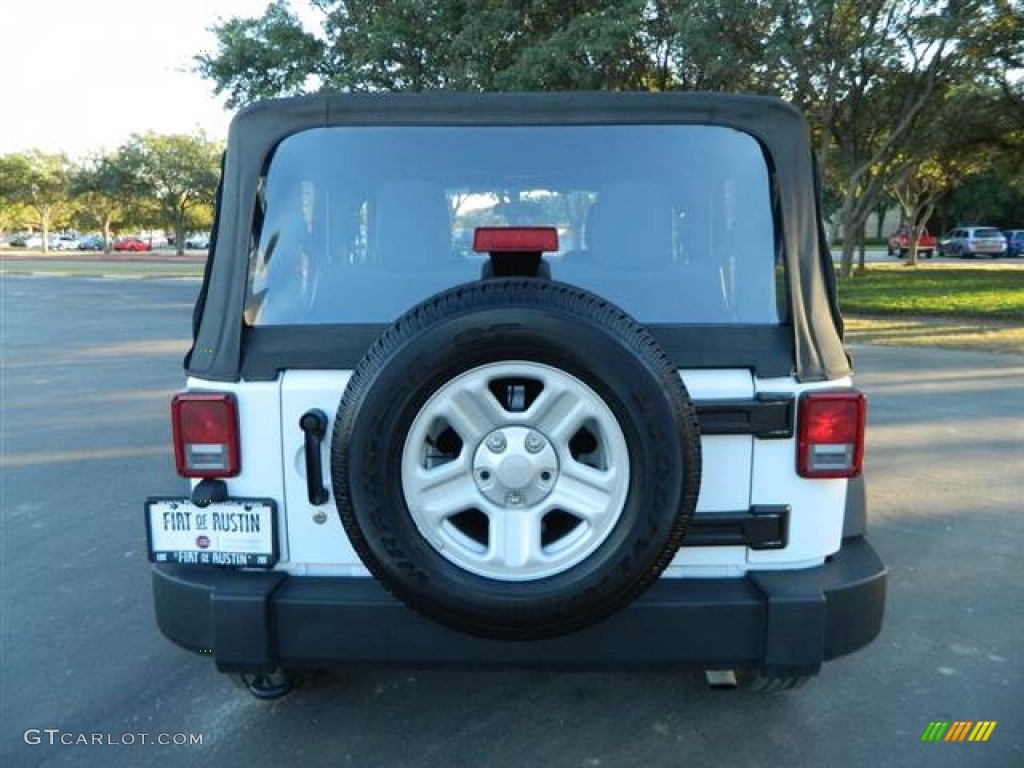 2012 Wrangler Sport 4x4 - Bright White / Black photo #6