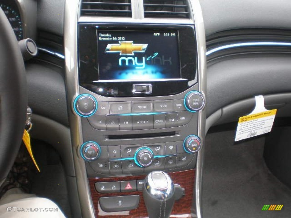 2013 Chevrolet Malibu ECO Controls Photo #73294632