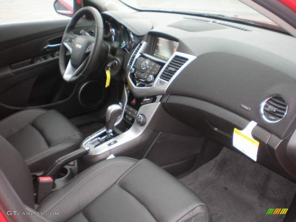 2013 Chevrolet Cruze LT Jet Black Dashboard Photo #73297890