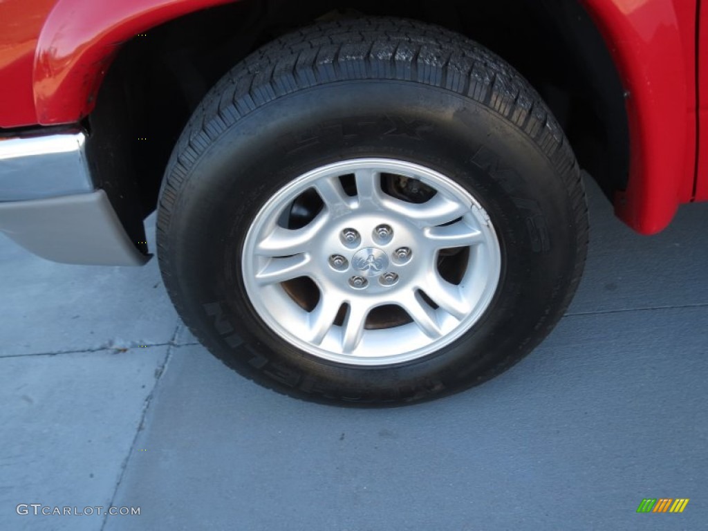 2004 Dakota SLT Quad Cab - Flame Red / Dark Slate Gray photo #10