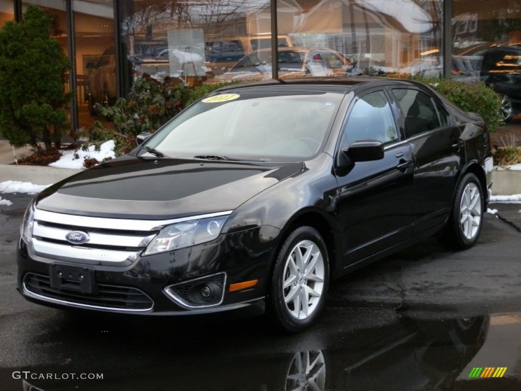 Tuxedo Black Metallic Ford Fusion