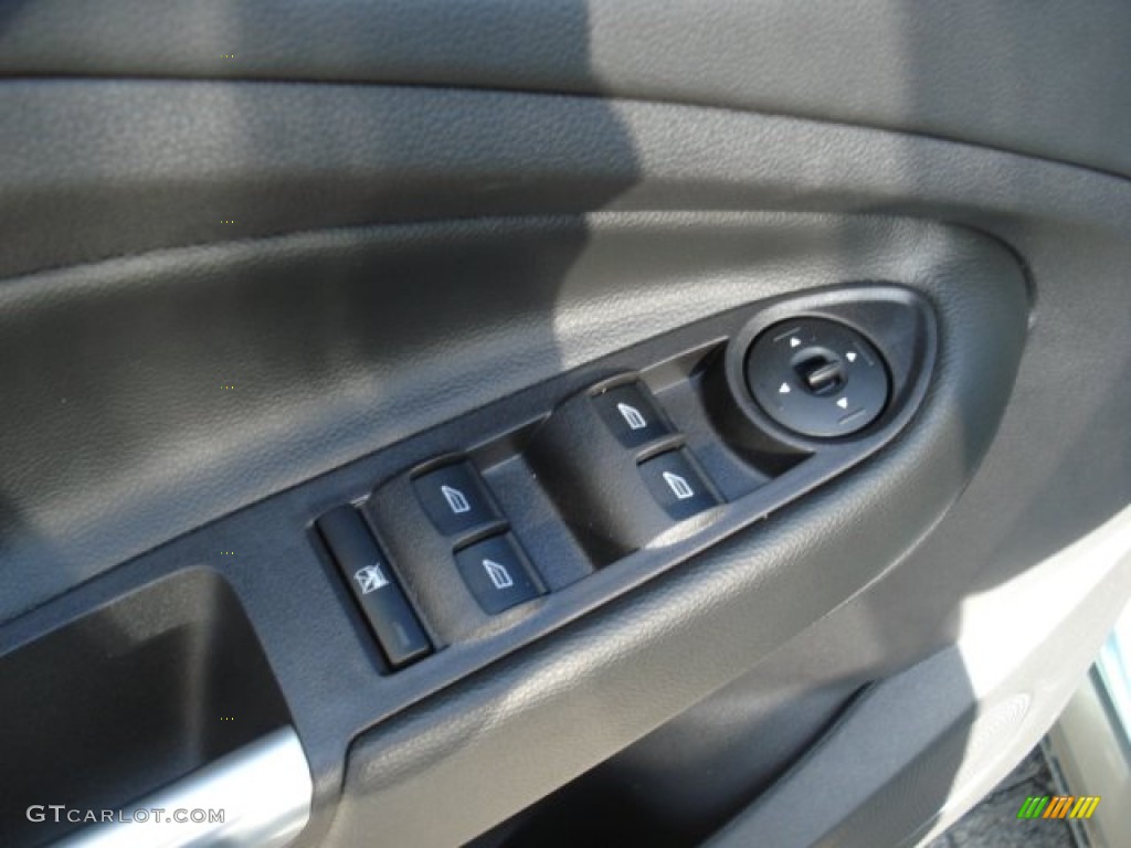 2013 Escape SE 1.6L EcoBoost 4WD - Frosted Glass Metallic / Charcoal Black photo #15