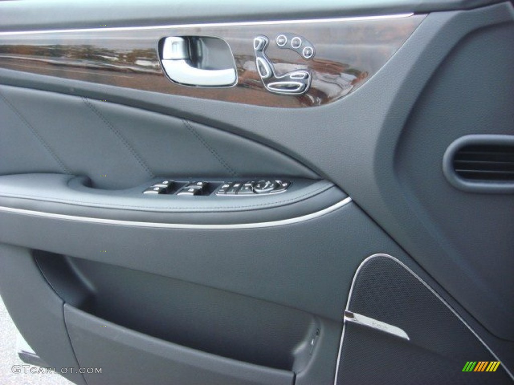 2012 Hyundai Equus Signature Jet Black Door Panel Photo #73303549