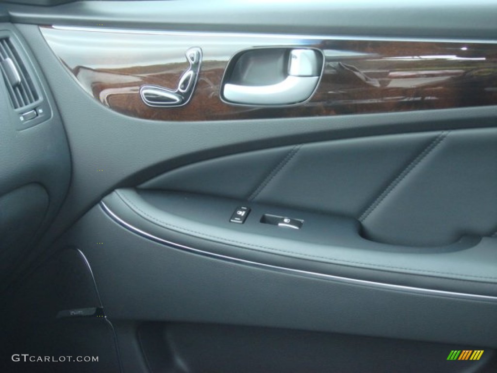 2012 Hyundai Equus Signature Controls Photo #73303725