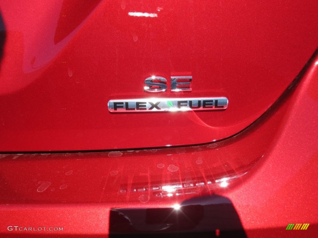 2013 Focus SE Hatchback - Ruby Red / Medium Light Stone photo #13