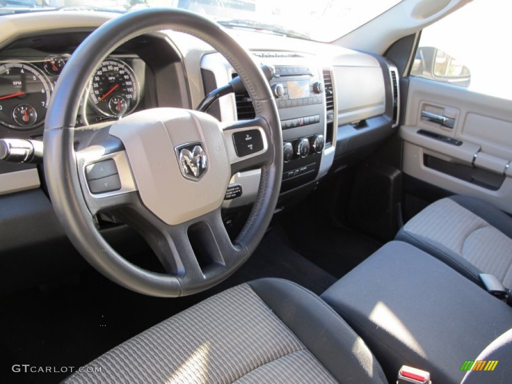 2011 Ram 1500 Big Horn Quad Cab 4x4 - Mineral Gray Metallic / Dark Slate Gray/Medium Graystone photo #10