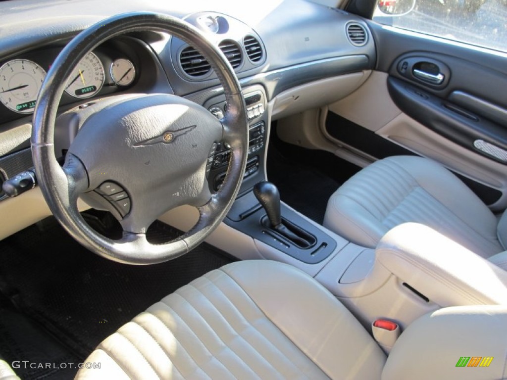 Light Taupe Interior 2002 Chrysler 300 M Special Photo #73304985