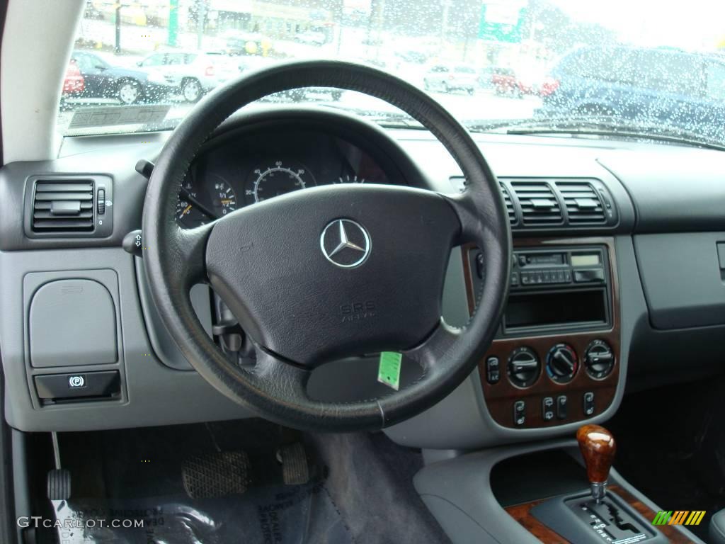 1999 ML 320 4Matic - Polar White / Grey photo #19
