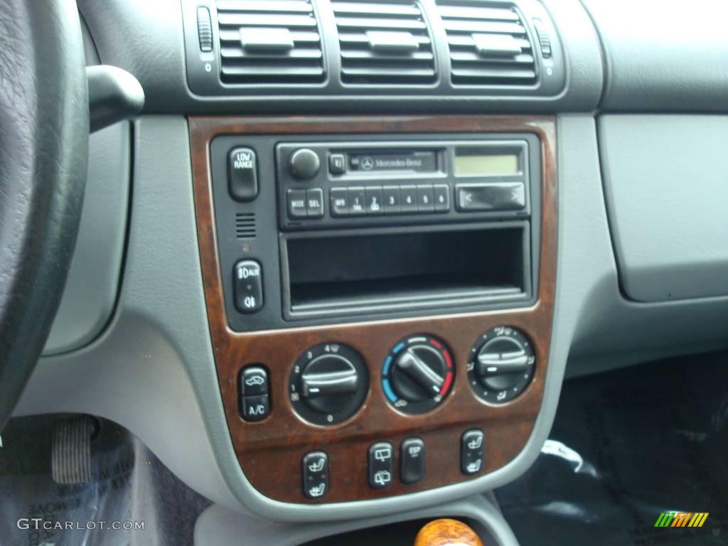 1999 ML 320 4Matic - Polar White / Grey photo #23