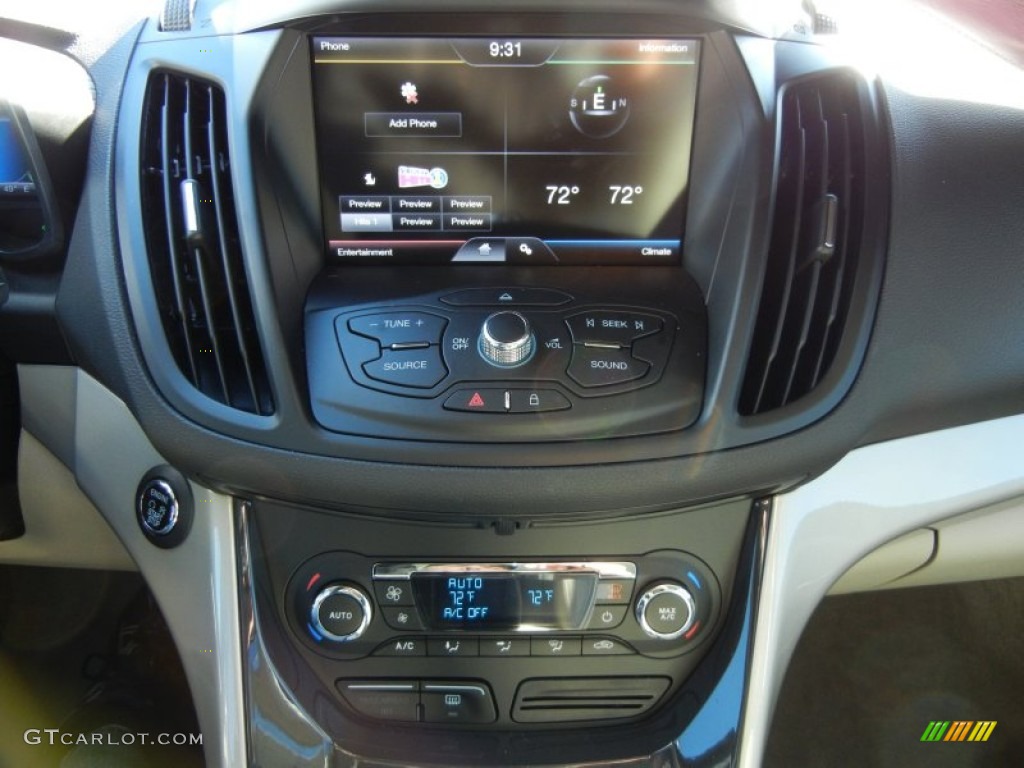 2013 Ford C-Max Hybrid SEL Controls Photo #73305562