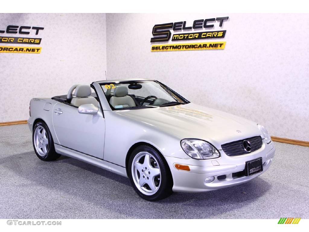 2002 SLK 320 Roadster - designo Silver Metallic / Sienna Beige photo #3