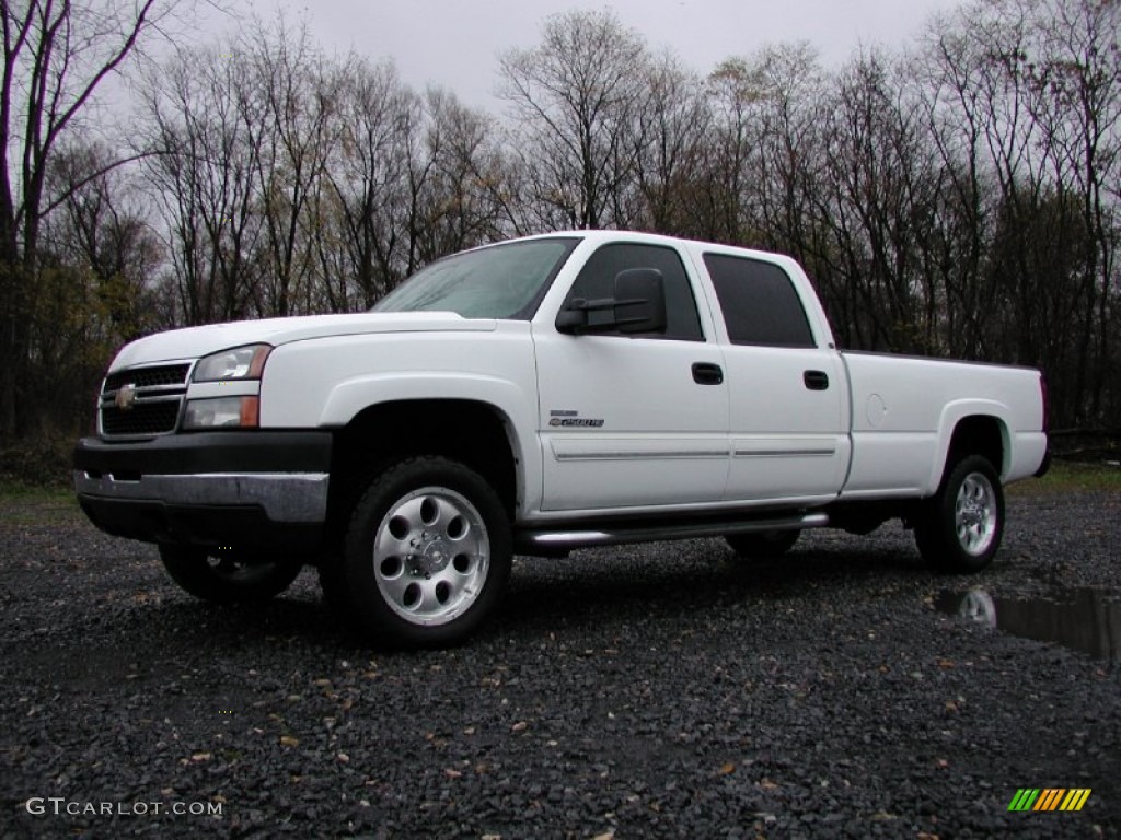 2007 Silverado 2500HD Classic LT Crew Cab 4x4 - Summit White / Dark Charcoal photo #1