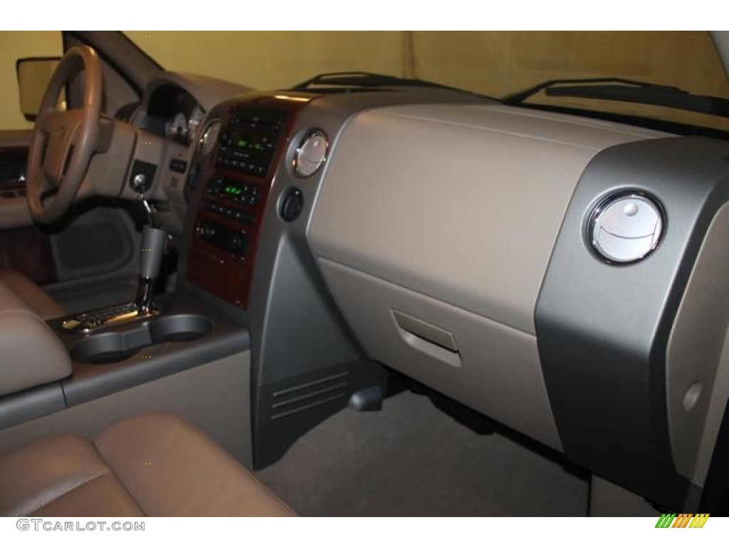 2005 F150 Lariat SuperCrew 4x4 - Medium Wedgewood Blue Metallic / Tan photo #24