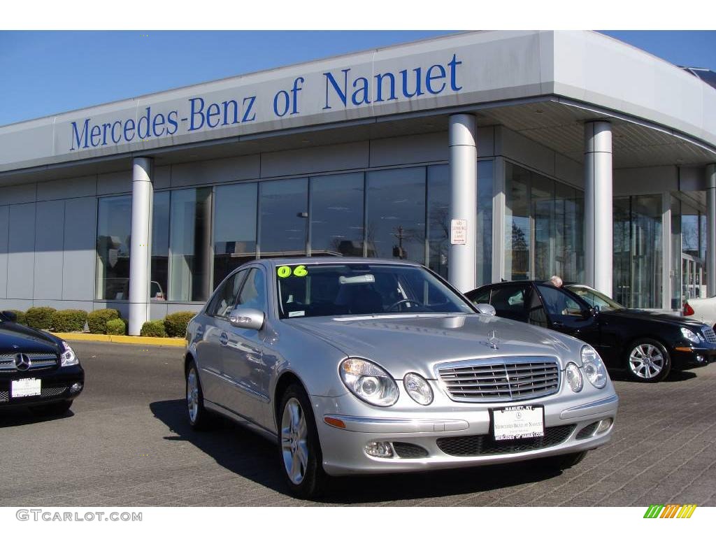 2006 E 350 4Matic Sedan - Iridium Silver Metallic / Charcoal photo #1