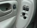2006 Chrysler Town & Country Standard Town & Country Model Controls