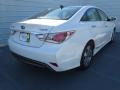 Porcelain White Pearl - Sonata Hybrid Photo No. 3