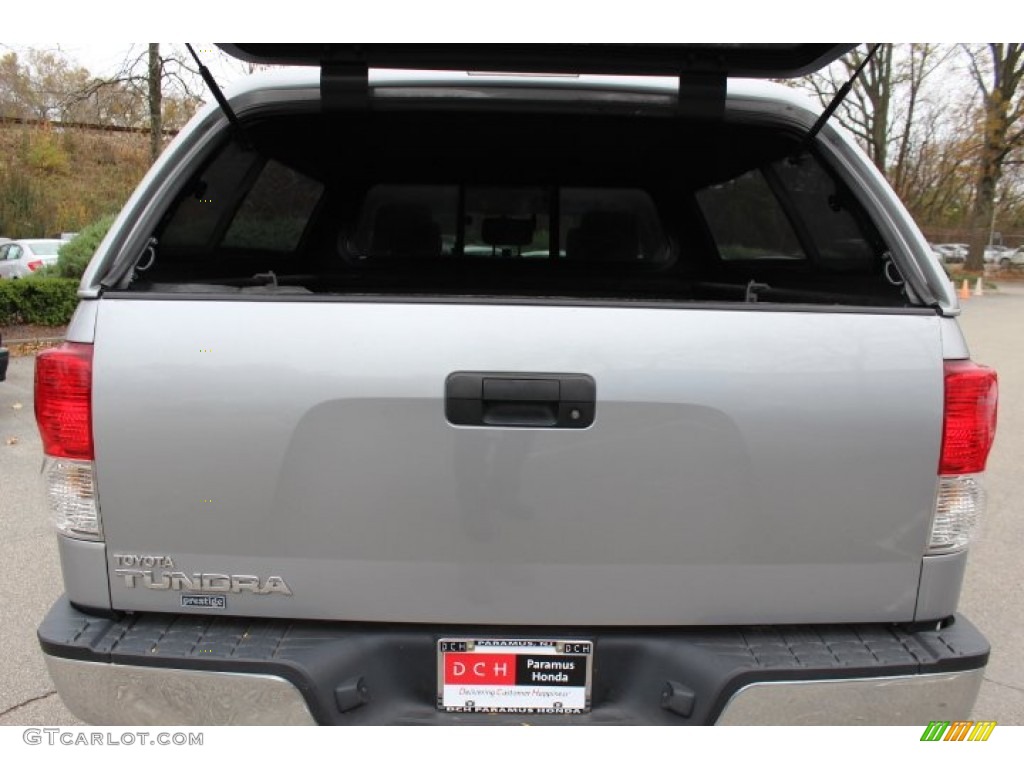 2010 Tundra Double Cab - Silver Sky Metallic / Graphite Gray photo #16