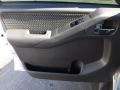 Radiant Silver - Frontier SE V6 King Cab Photo No. 11