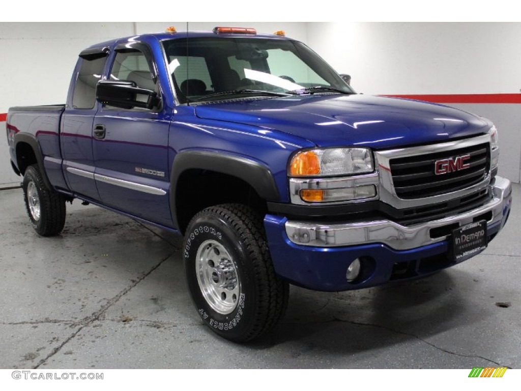 2004 Sierra 2500HD SLE Extended Cab 4x4 - Marine Blue Metallic / Pewter photo #2