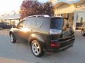 Labrador Black Pearl - Outlander XLS 4WD Photo No. 3