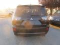 Labrador Black Pearl - Outlander XLS 4WD Photo No. 4