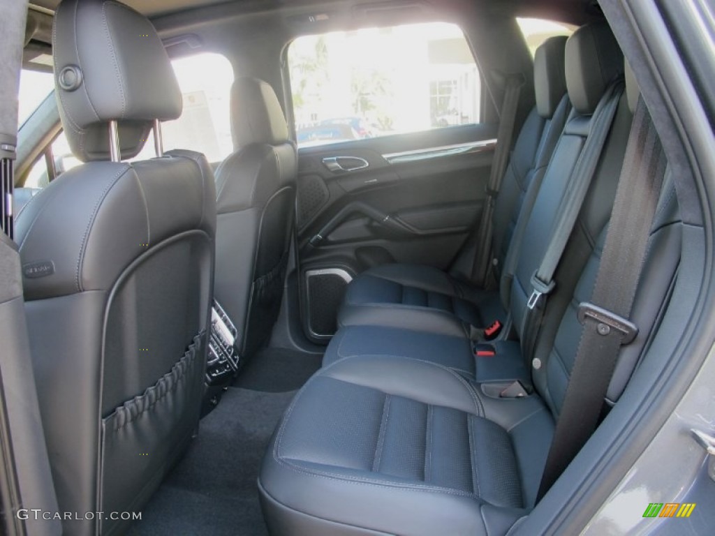 2013 Cayenne Turbo - Meteor Grey Metallic / Black photo #8