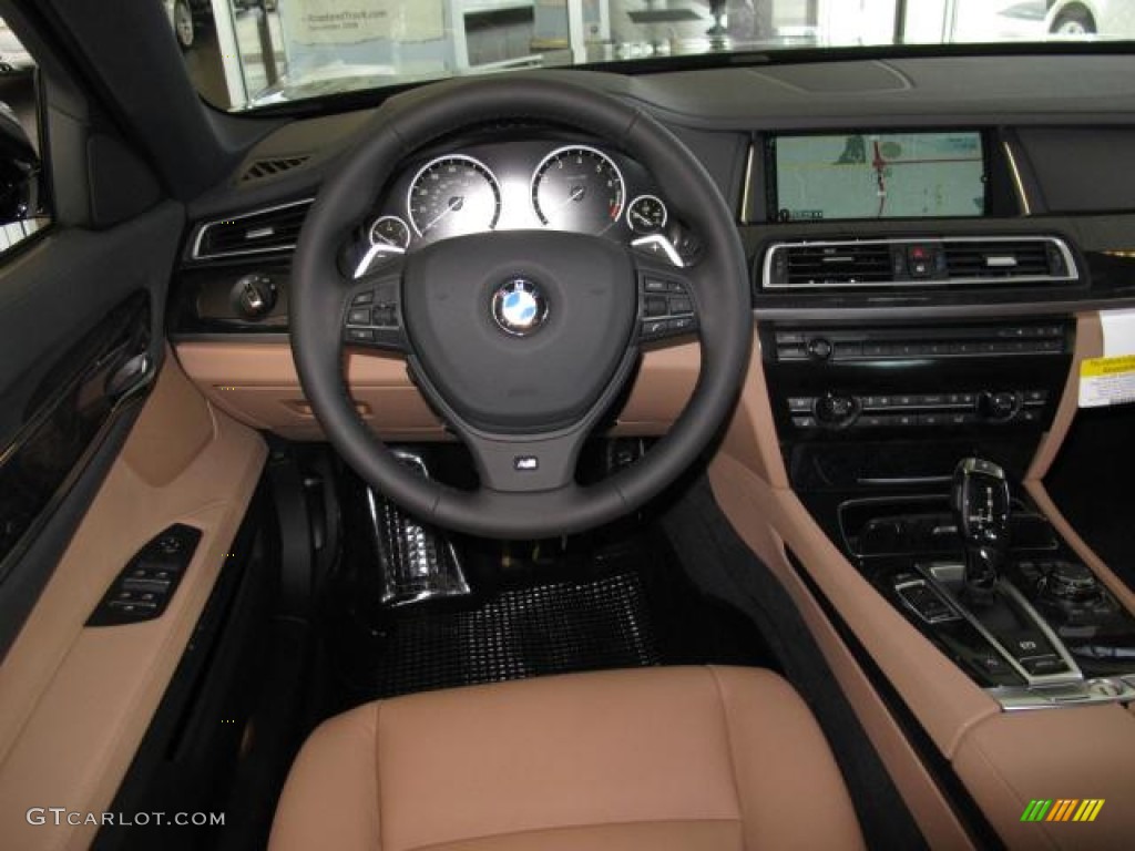 2013 BMW 7 Series 740i Sedan Saddle/Black Dashboard Photo #73321488