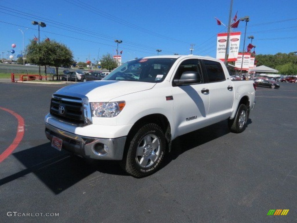 2011 Tundra SR5 CrewMax 4x4 - Super White / Graphite Gray photo #3