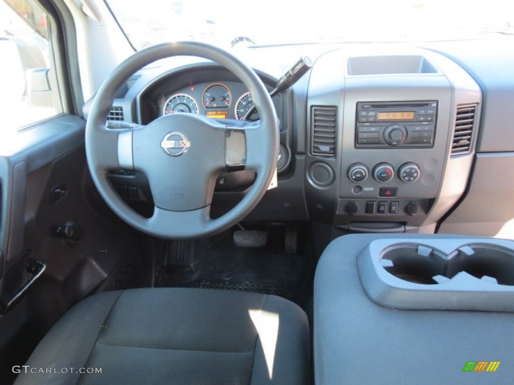 2010 Titan XE King Cab - Red Alert / Charcoal photo #18