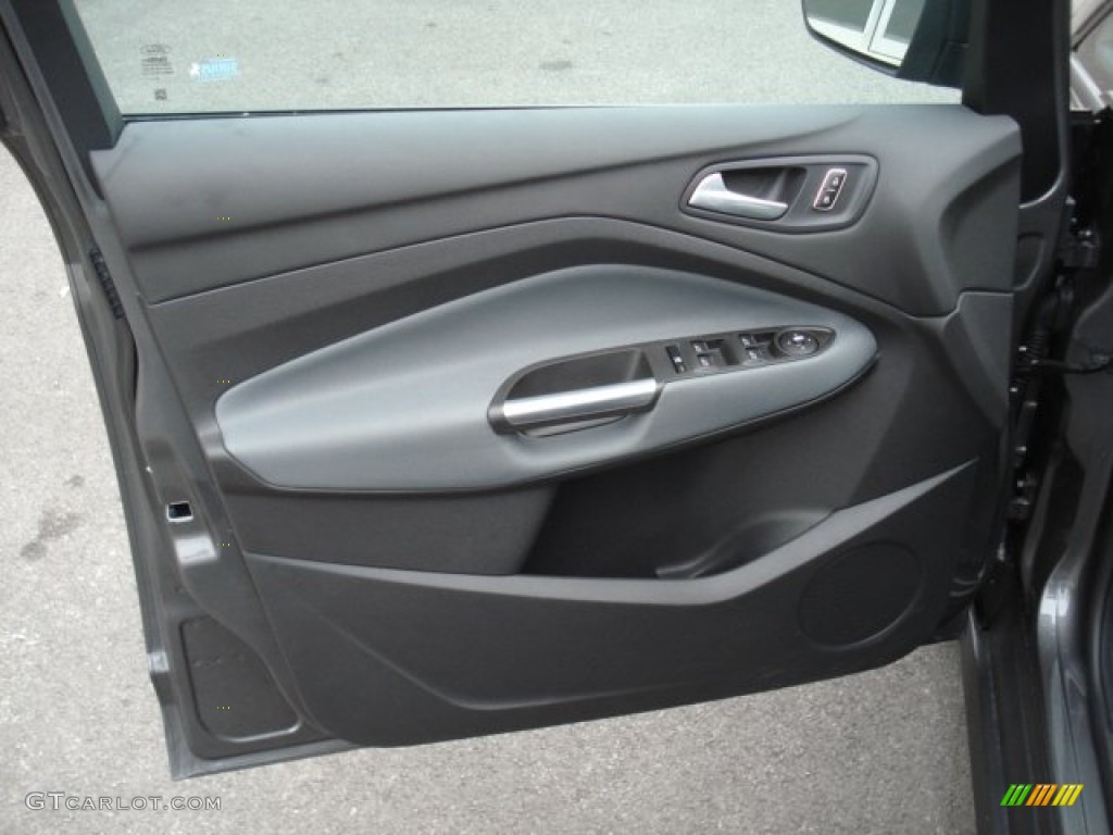 2013 Ford C-Max Hybrid SE Charcoal Black Door Panel Photo #73327284