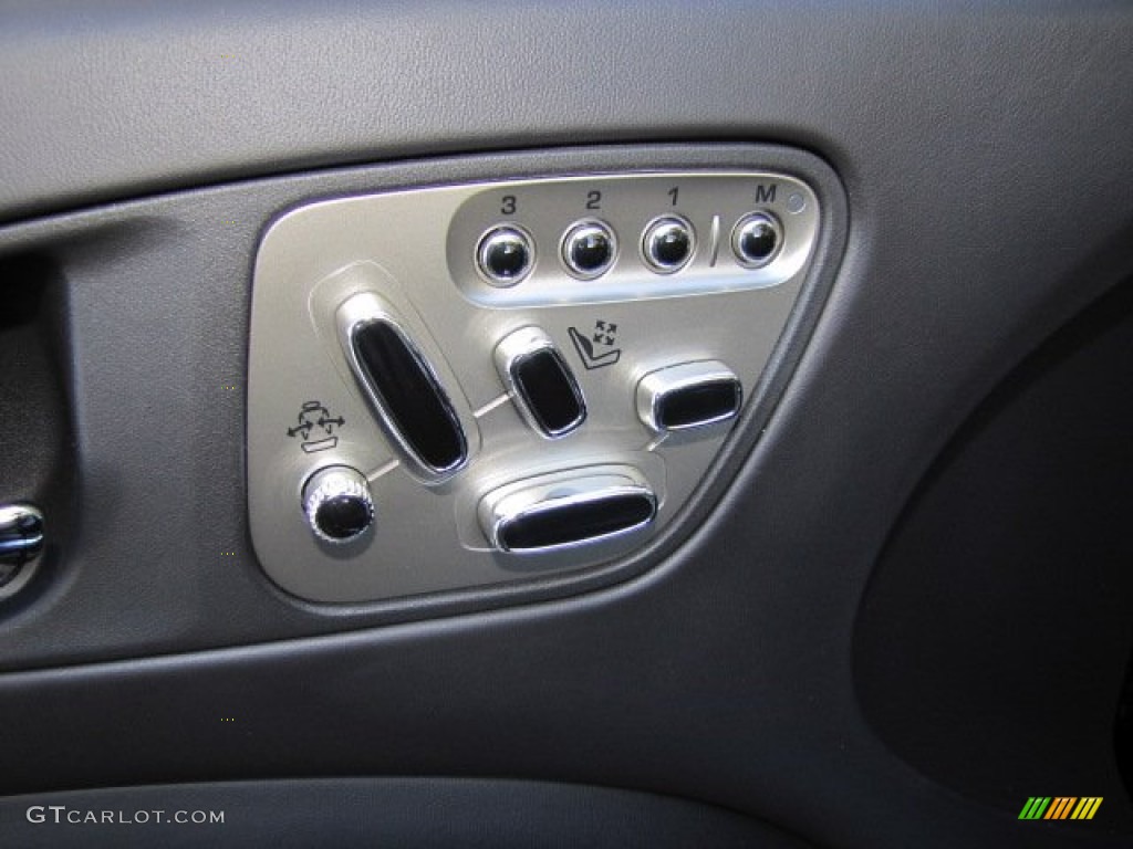 2011 Jaguar XK XKR Convertible Controls Photo #73328045