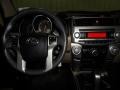 Black - 4Runner SR5 4x4 Photo No. 13