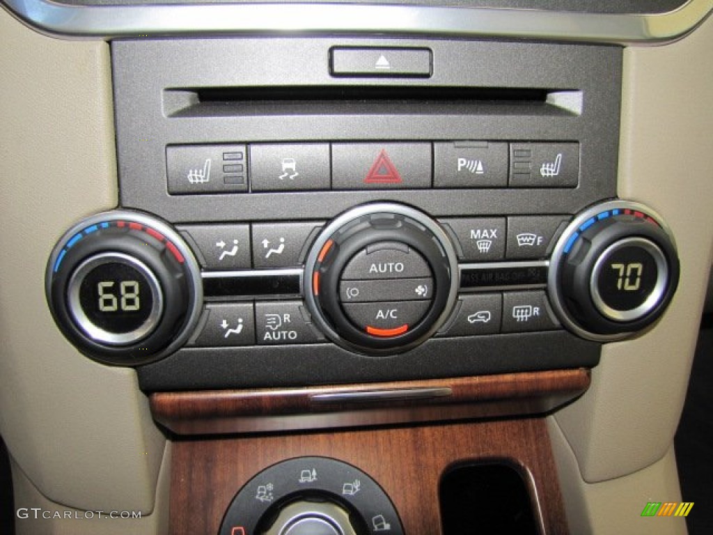 2010 Land Rover LR4 HSE Controls Photo #73331121