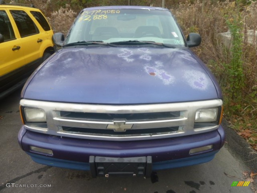 1995 S10 LS Regular Cab - Radar Blue Metallic / Gray photo #2