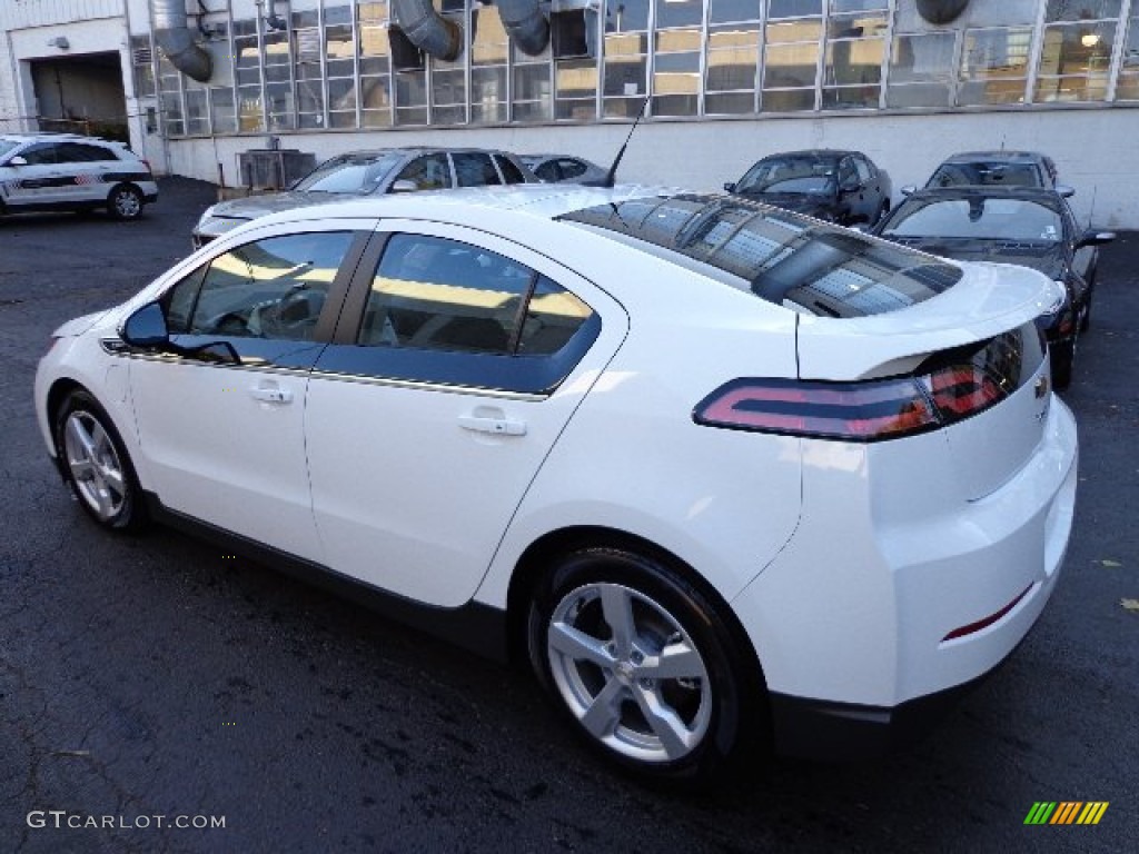 2013 Volt  - Summit White / Jet Black/Ceramic White Accents photo #2