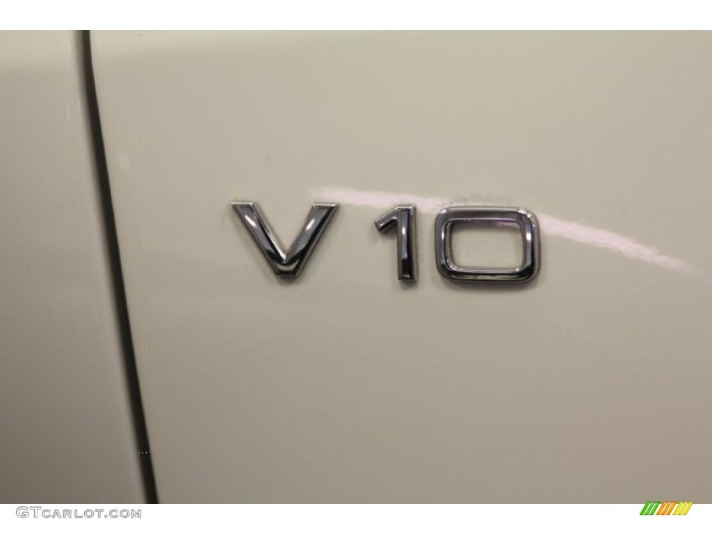 2012 Audi R8 5.2 FSI quattro Marks and Logos Photo #73335036