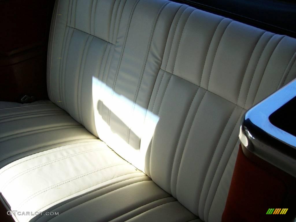 1986 600 Convertible - Dark Cordovan Pearl Metallic / Dark Red photo #18