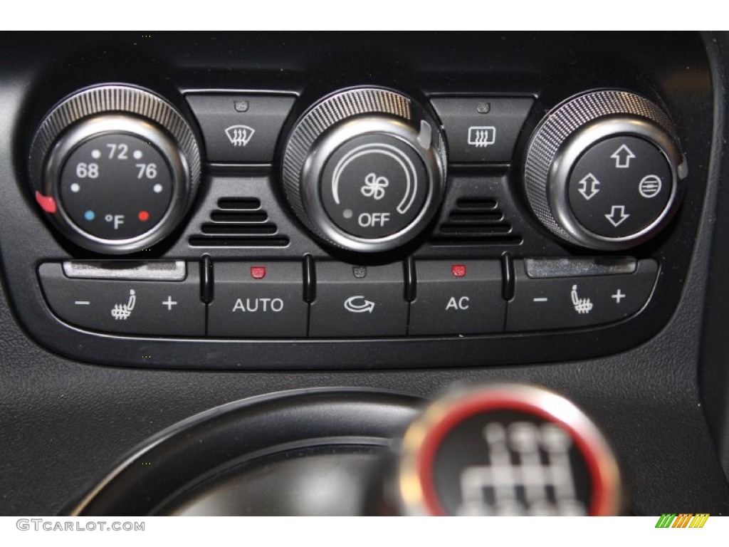 2012 Audi R8 5.2 FSI quattro Controls Photo #73335288