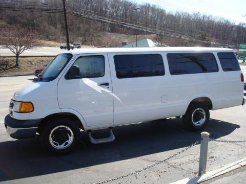 1999 Dodge Ram Van 3500 Maxi Commercial Data, Info and Specs
