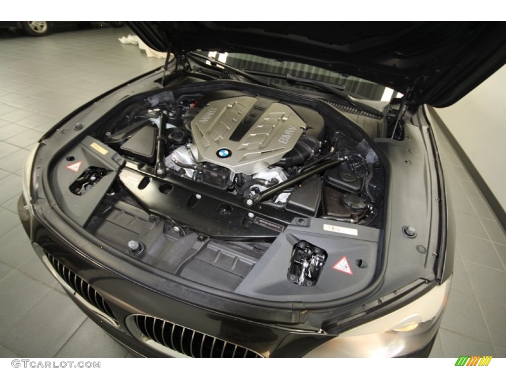 2009 BMW 7 Series 750i Sedan 4.4 Liter Twin-Turbo DOHC 32-Valve VVT V8 Engine Photo #73337964