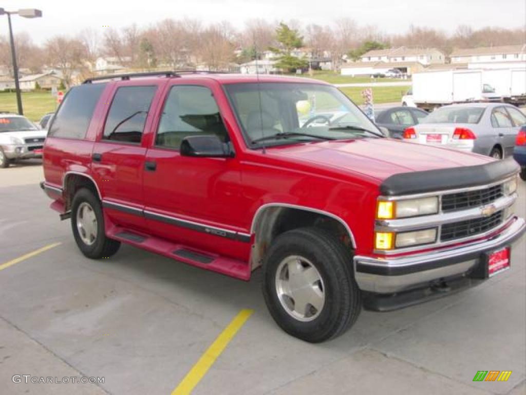 Victory Red Chevrolet Tahoe