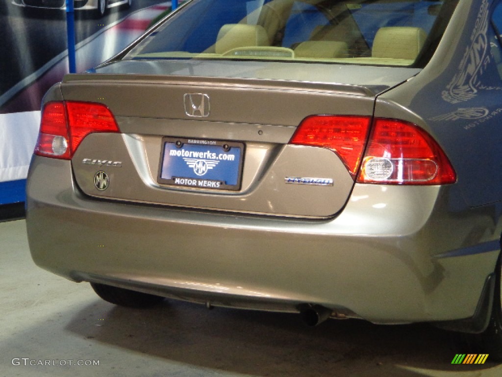 2006 Civic Hybrid Sedan - Galaxy Gray Metallic / Ivory photo #8