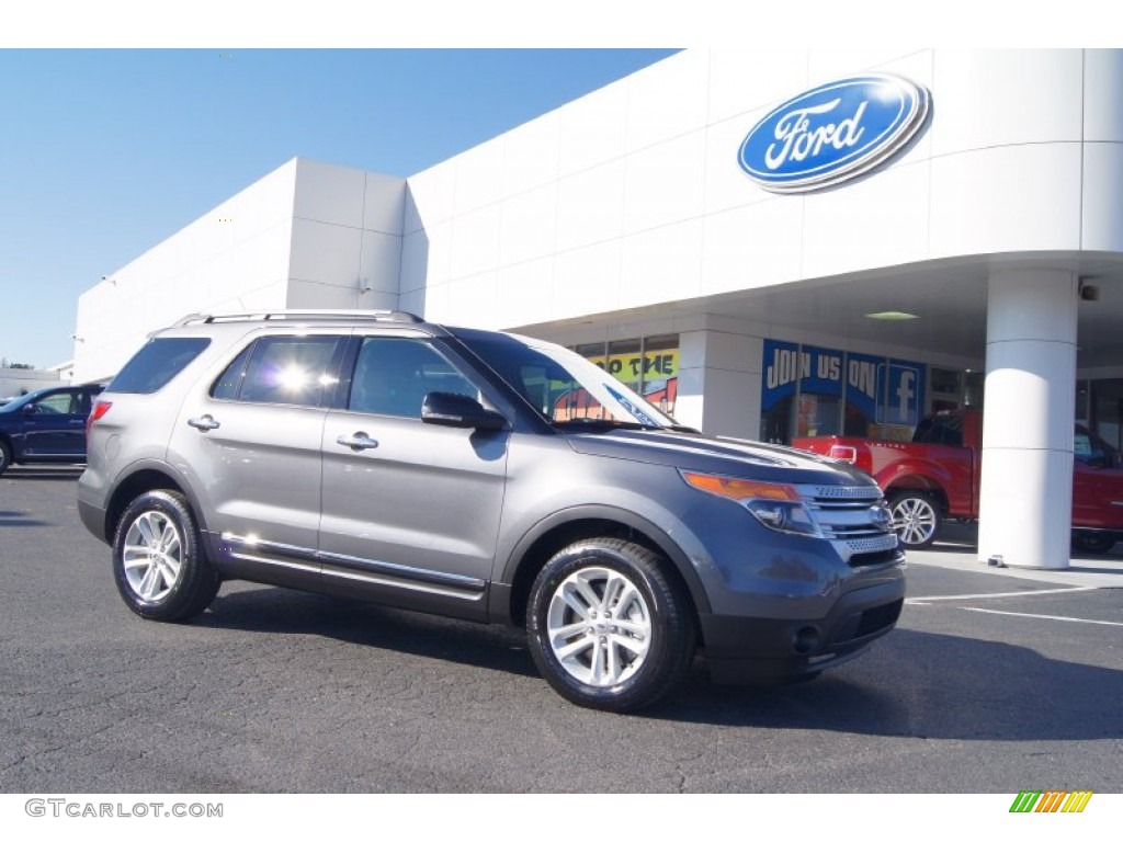 2013 Explorer XLT - Sterling Gray Metallic / Medium Light Stone photo #1